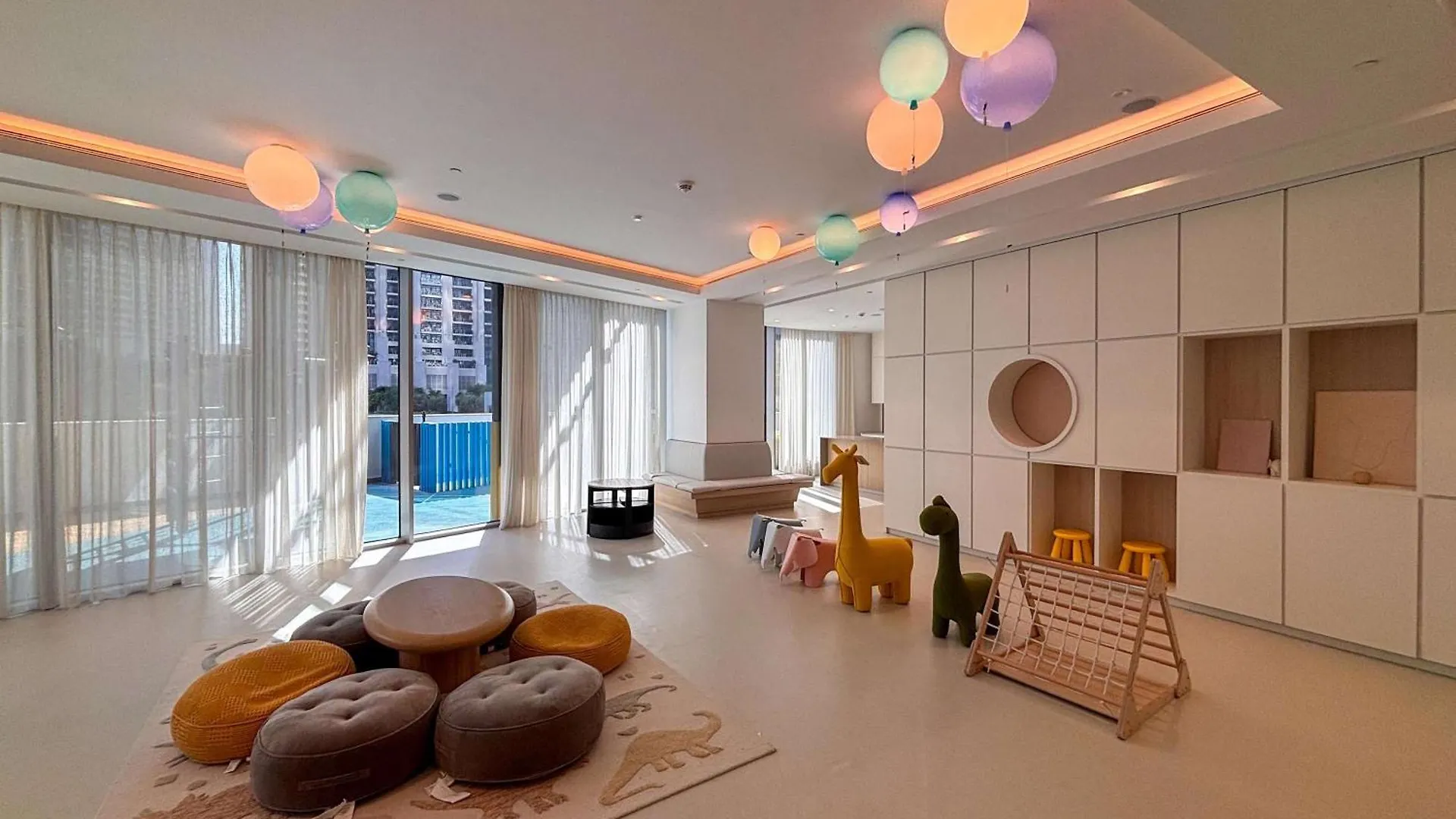 Frank Porter - Grande Signature Residence Dubai 0*,  United Arab Emirates