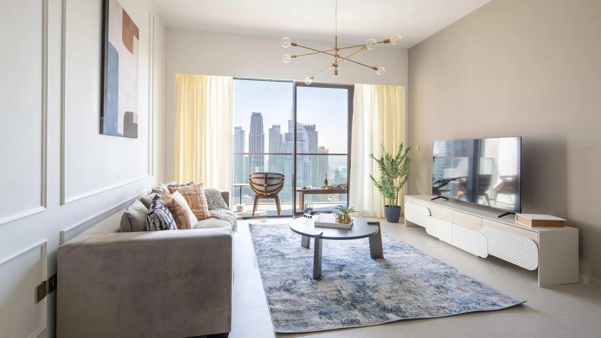 Frank Porter - Grande Signature Residence Dubai 0*,